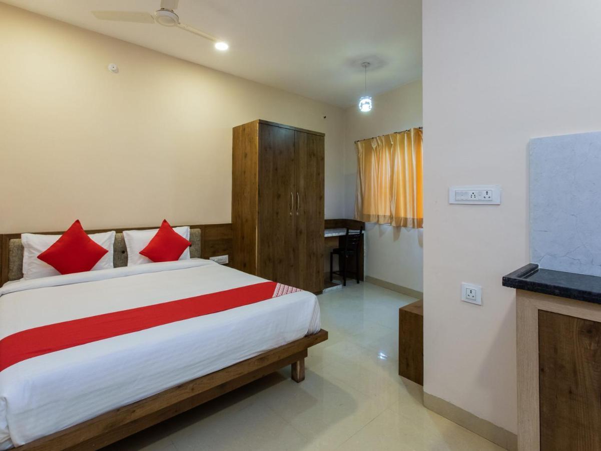Oyo 72937 Hotel Tyagraj Agra  Zewnętrze zdjęcie